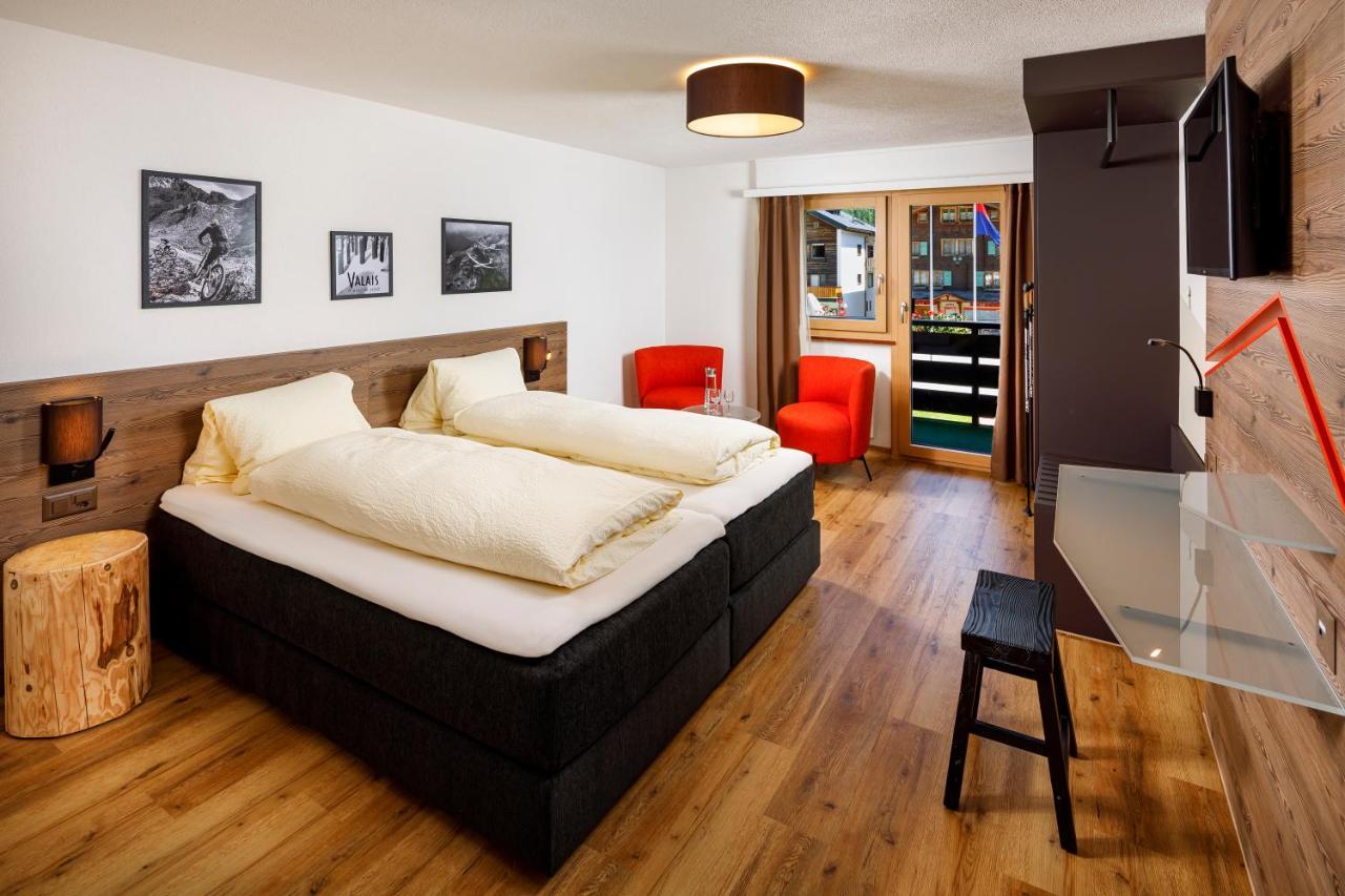Hotel Blinnenhorn Reckingen Екстер'єр фото